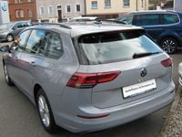 Second-hand VW Golf VIII Life 110 CP (80 kW) 2022 Gri Break