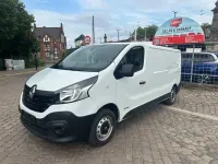 Gebraucht Renault Trafic 120 PS (88 kW) 2017 Weiß Van / Kleinbus