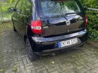 Gebraucht VW Fox Refresh 54 PS (39 kW) 2009 Schwarz Kleinwagen