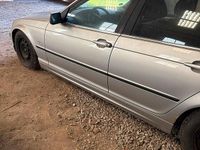 Gebraucht BMW 323 170 PS (125 kW) 2000 Silber Limousine