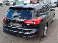 Używany Ford Focus Cool & Connect 125 KM (91 kW) 2020 Czarny Kombi
