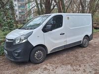 Gebraucht Opel Vivaro 116 PS (85 kW) 2016 Weiß Van / Kleinbus