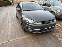 Gebraucht VW Golf VII Comfortline 150 PS (110 kW) 2019 Grau Kombi