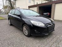 Gebraucht Ford Focus 102 PS (75 kW) 2013 Schwarz Kombi