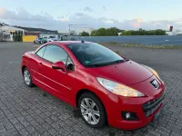 Gebraucht Peugeot 207 CC Urban Move 120 PS (88 kW) 2011 Rot Cabrio