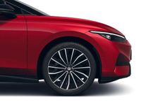 Gebraucht VW ID.7 Pro 210 kW (286 PS) 2026 Rot Kombi