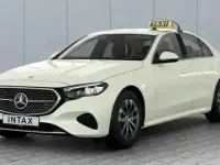 Gebraucht Mercedes E200 Avantgarde 163 PS (119 kW) 2026 Beige Limousine