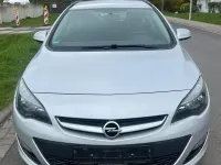 Second-hand Opel Astra Edition 110 CP (80 kW) 2016 Argintiu Break