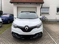 Gebraucht Renault Kadjar Life 131 PS (96 kW) 2015 Weiß SUV
