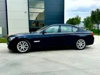 Second-hand BMW 750 Performance 408 CP (300 kW) 2011 Albastru Berlinǎ