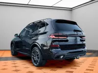 Gebraucht BMW X7 Performance 352 PS (258 kW) 2024 Schwarz SUV