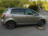 Gebraucht VW Golf Plus Cross Team 105 PS (77 kW) 2010 Gold Van / Kleinbus