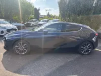 Gebraucht Mazda 3 Selection 122 PS (89 kW) 2022 Deep crystal blue Limousine
