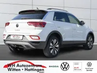 Gebraucht VW T-Roc Move 116 PS (85 kW) 2023 Weiß SUV