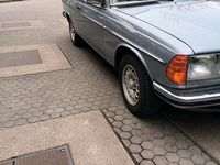 Gebraucht Mercedes 280 185 PS (136 kW) 1984 Blau Coupé
