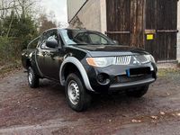 Gebraucht Mitsubishi L200 136 PS (100 kW) 2010 Schwarz Abholung