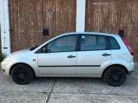 Gebraucht Ford Fiesta 69 PS (50 kW) 2004 Grau Kleinwagen