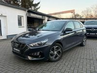 Gebraucht Hyundai i30 Edition 30 120 PS (88 kW) 2021 Dark knight Limousine