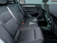 Gebraucht Skoda Superb 150 PS (110 kW) 2022 Silber Kombi