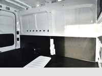 Gebraucht Maxus V90 109 PS (80 kW) 2024 Weiß Van