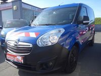 Usata Opel Combo 120 CV (88 kW) 2014 Blu Monovolume