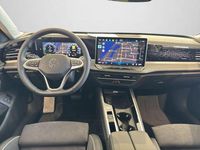 Gebraucht VW Passat Elegance 150 PS (110 kW) 2025 Grün Limousine