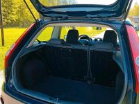 Second-hand Ford Fiesta 60 CP (44 kW) 2007 Albastru Hatchback