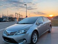 Gebraucht Toyota Avensis T2 124 PS (91 kW) 2012 Grau Limousine