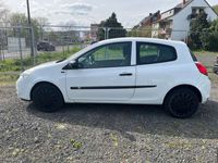 gebraucht Renault Clio 1.2 16V 75 Yahoo!