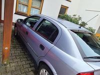 Gebraucht Opel Astra 90 PS (66 kW) 2000 Silber Limousine