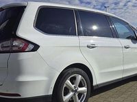 Second-hand Ford Galaxy Titanium 209 CP (153 kW) 2017 Alb Monovolum