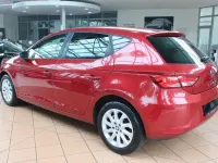 Gebraucht Seat Leon Style 122 PS (89 kW) 2014 Rot Limousine