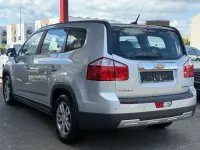 Gebraucht Chevrolet Orlando LT 163 PS (119 kW) 2011 Grau Van / Kleinbus