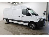 Gebraucht Mercedes Sprinter 170 PS (125 kW) 2025 Arktikweiß Van