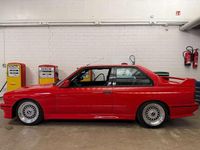 Gebraucht BMW M3 195 PS (143 kW) 1987 Rot Coupé
