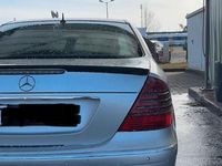 Gebraucht Mercedes E500 307 PS (225 kW) 2004 Grau Limousine