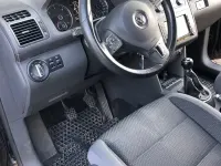 Gebraucht VW Touran 105 PS (77 kW) 2010 Schwarz Van / Kleinbus