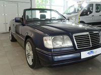 gebraucht Mercedes E200 Final Edition *Autom.* Navi*Tempomat*