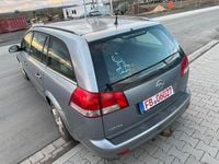 Gebraucht Opel Vectra Edition 140 PS (102 kW) 2007 Silber Kombi