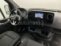 Używany Mercedes Sprinter 163 KM (119 kW) 2020 Niebieski Van