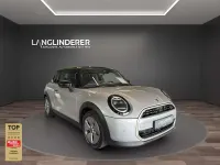 Gebraucht Mini Cooper Favoured 156 PS (114 kW) 2024 Melting silver iii Kleinwagen