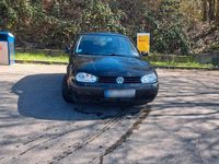 Second-hand VW Golf IV 105 CP (77 kW) 2000 Negru Break