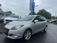 Gebraucht Renault Scénic III Luxe 131 PS (96 kW) 2012 Silber Van / Kleinbus