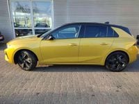 Neu Opel Astra 114 kW (156 PS) 2026 Lackierung amber yellow/typ au Limousine