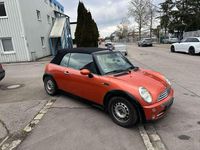 Second-hand Mini Cooper Cabriolet 116 CP (85 kW) 2004 Portocaliu Cabrio