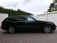 Gebraucht Mercedes E500 387 PS (284 kW) 2006 Obsidianschwarz  metalliclack Kombi