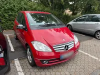Gebraucht Mercedes A160 95 PS (69 kW) 2011 Rot Kleinwagen