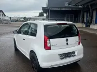 Gebraucht Skoda Citigo Easy 60 PS (44 kW) 2013 Weiß Kleinwagen