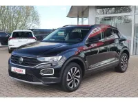 Gebraucht VW T-Roc Active 116 PS (85 kW) 2022 Deep black perleffekt (metallic) SUV