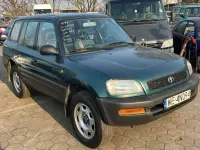 Gebraucht Toyota RAV4 150 PS (110 kW) 2001 Silver metallic / silver ash SUV